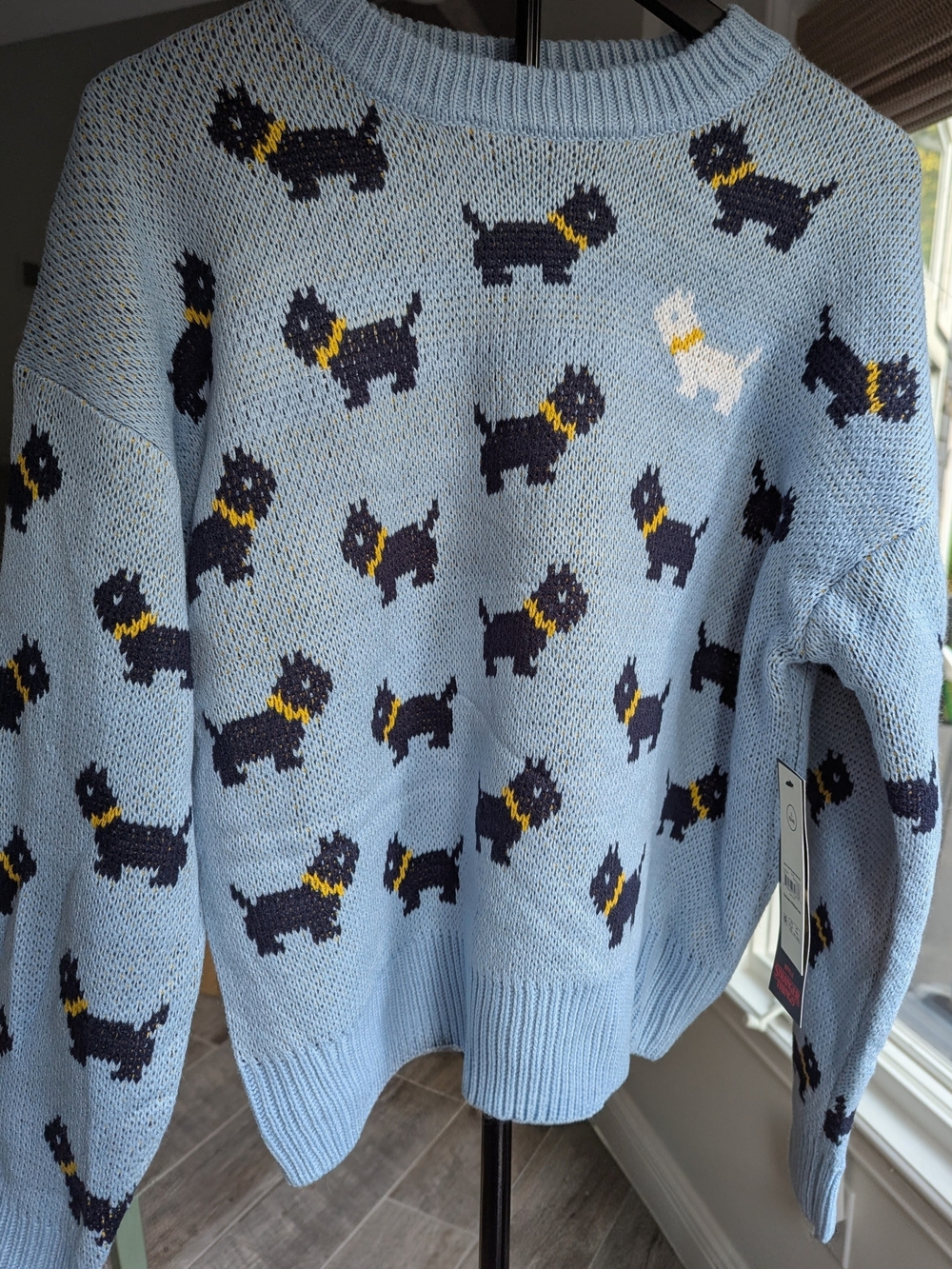 Scottie Dog Stranger Things Knit Sweater, Girls Sz. L (12-14)